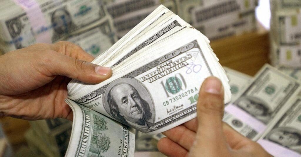 National debt grew by $2.5 trillion in 2024; projected to rise more